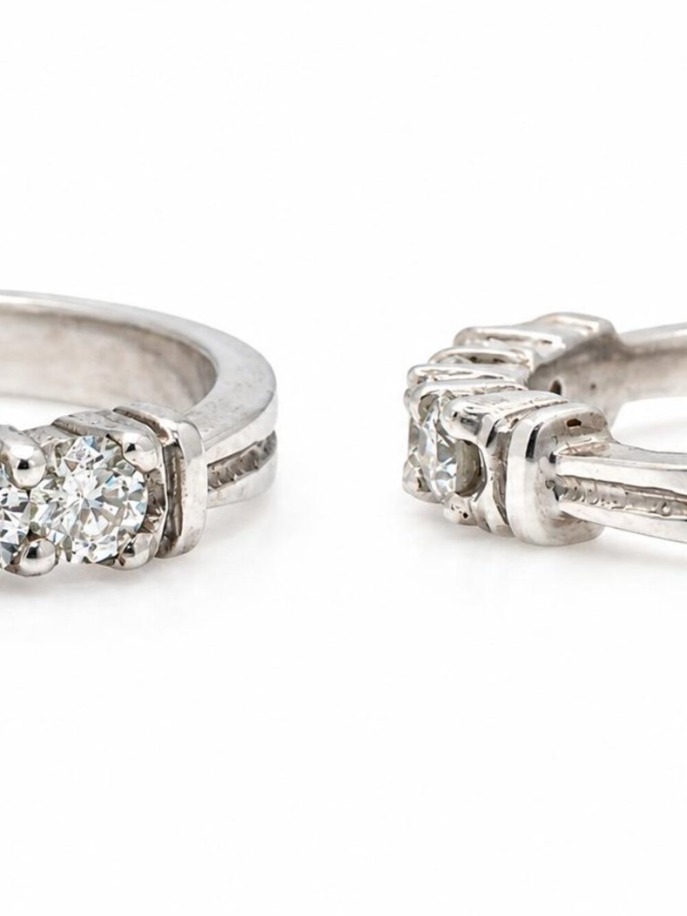 Classic 4 Natural Diamonds Band .30ct Platinum Ring 95565